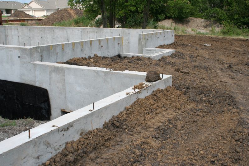 Foundation Wall Pouring in Katy, TX
